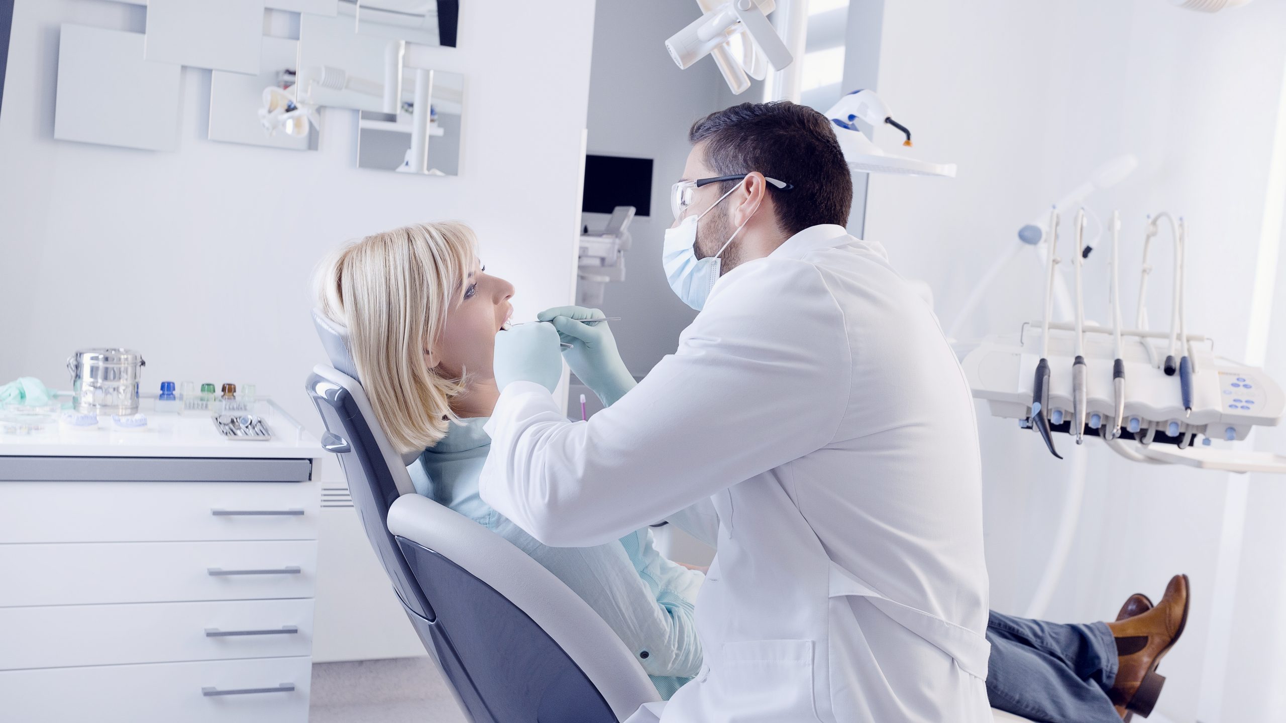 Dentist in Struthers, OH